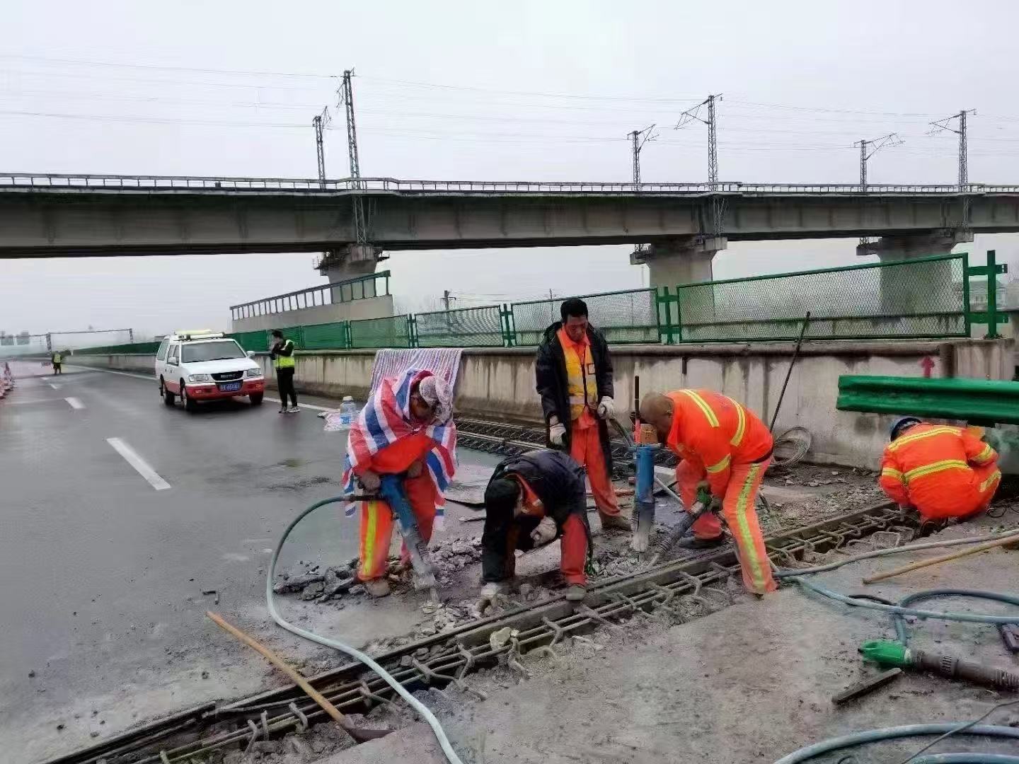潼关桥梁伸缩缝抢修料